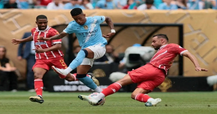 祖克伦vs伊斯沃德直播_无广告祖克伦vs伊斯沃德直播_无插件观看祖克伦vs伊斯沃德直播赛事-24直播